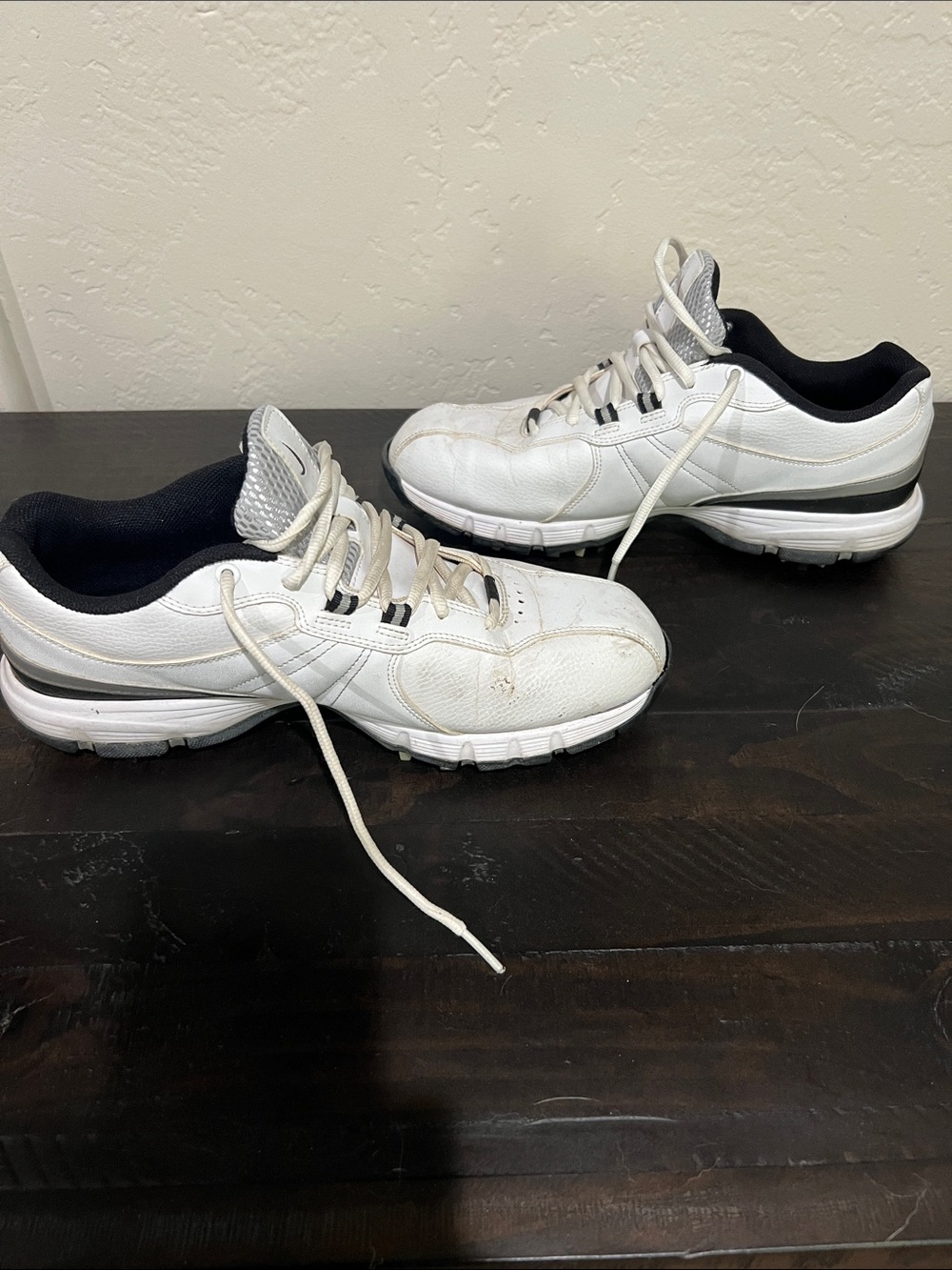 Nike White and Black Men's Golf Sneakers - Picture 5 of 5